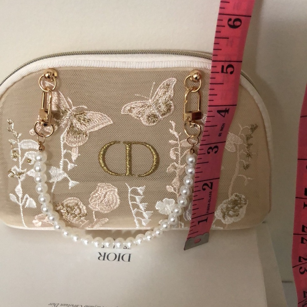 DIOR Mesh Embroidered pouch - Picture 8 of 10